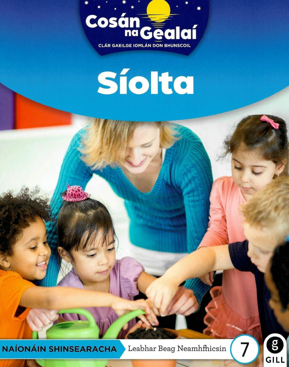 Cosán na Gealaí - Senior Infants Non-Fiction Reader 9 Pack by Gill Education on Schoolbooks.ie